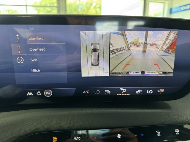 New 2026 Buick Enclave Preferred w/ LPO, Floor Liner Package image 25