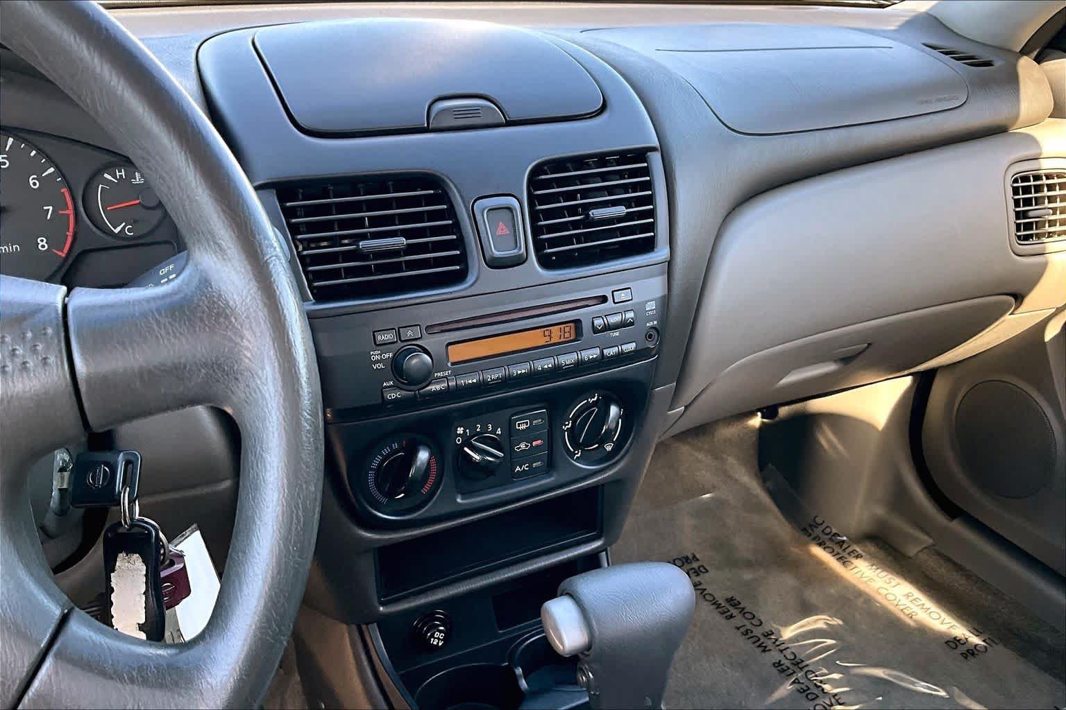 Used 2004 Nissan Sentra S FWD image 6