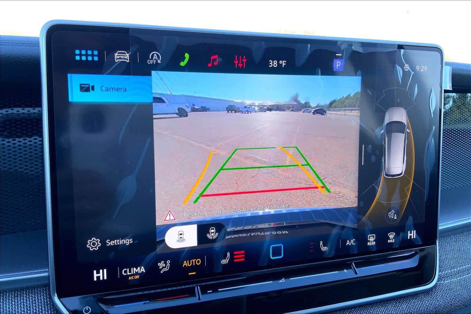 New 2026 Volkswagen Tiguan S FWD image 18