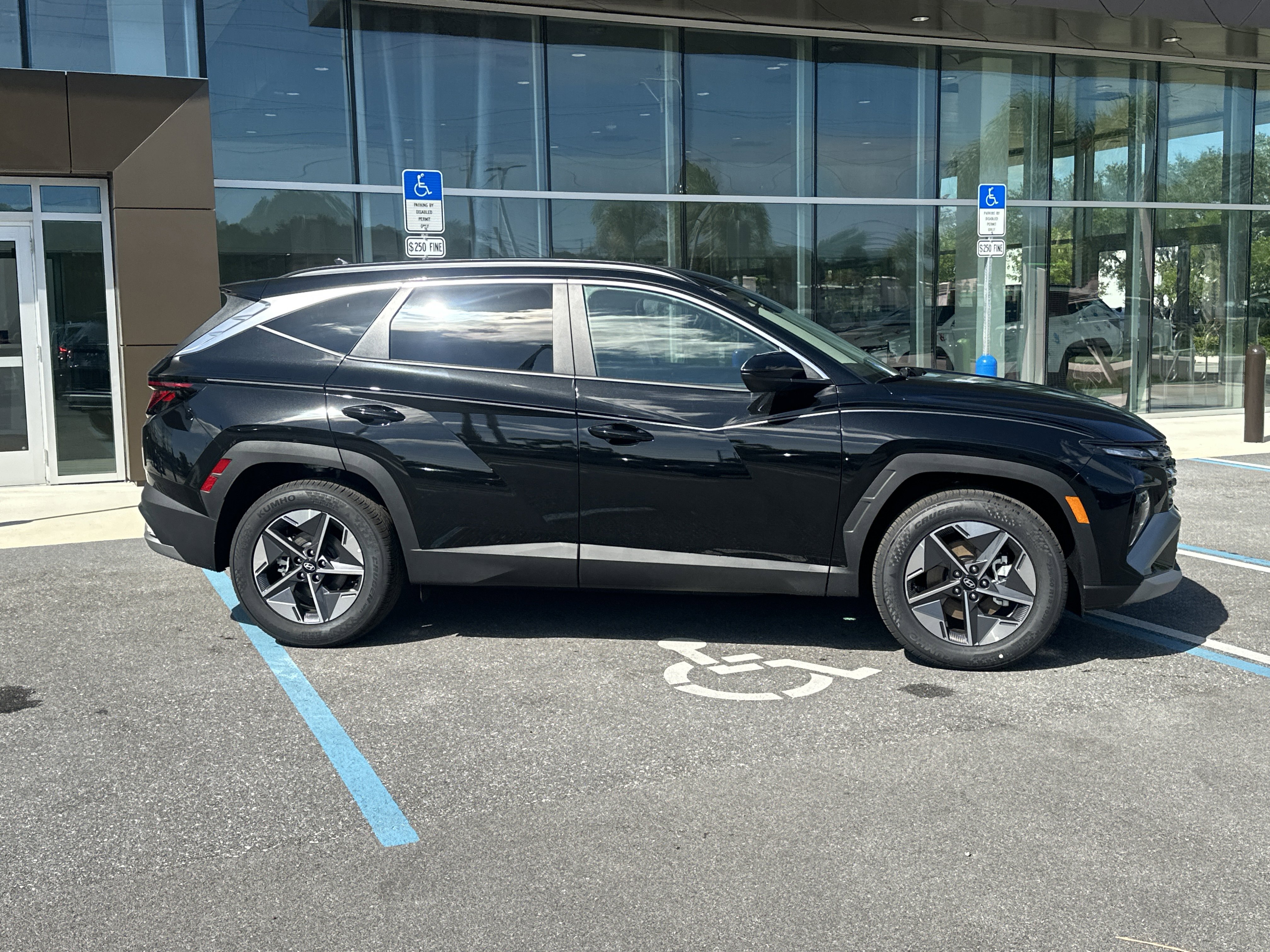 New 2026 Hyundai Tucson SEL FWD image 6