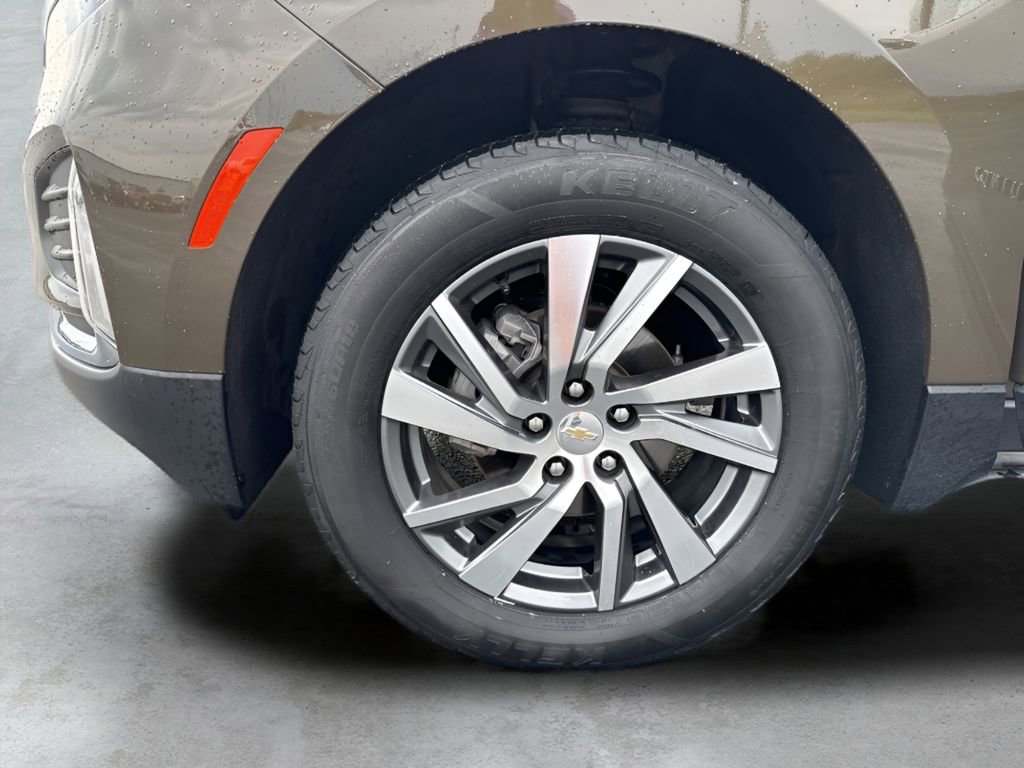 Used 2024 Chevrolet Equinox Premier image 34