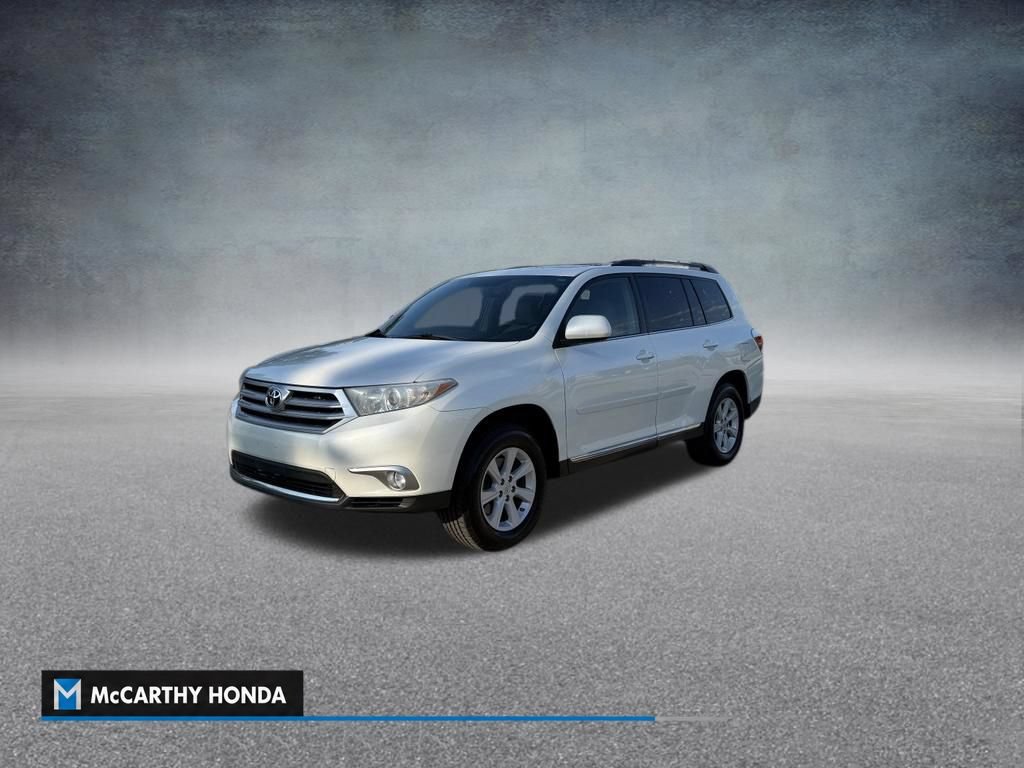 Used 2012 Toyota Highlander SE w/ Tow Pkg