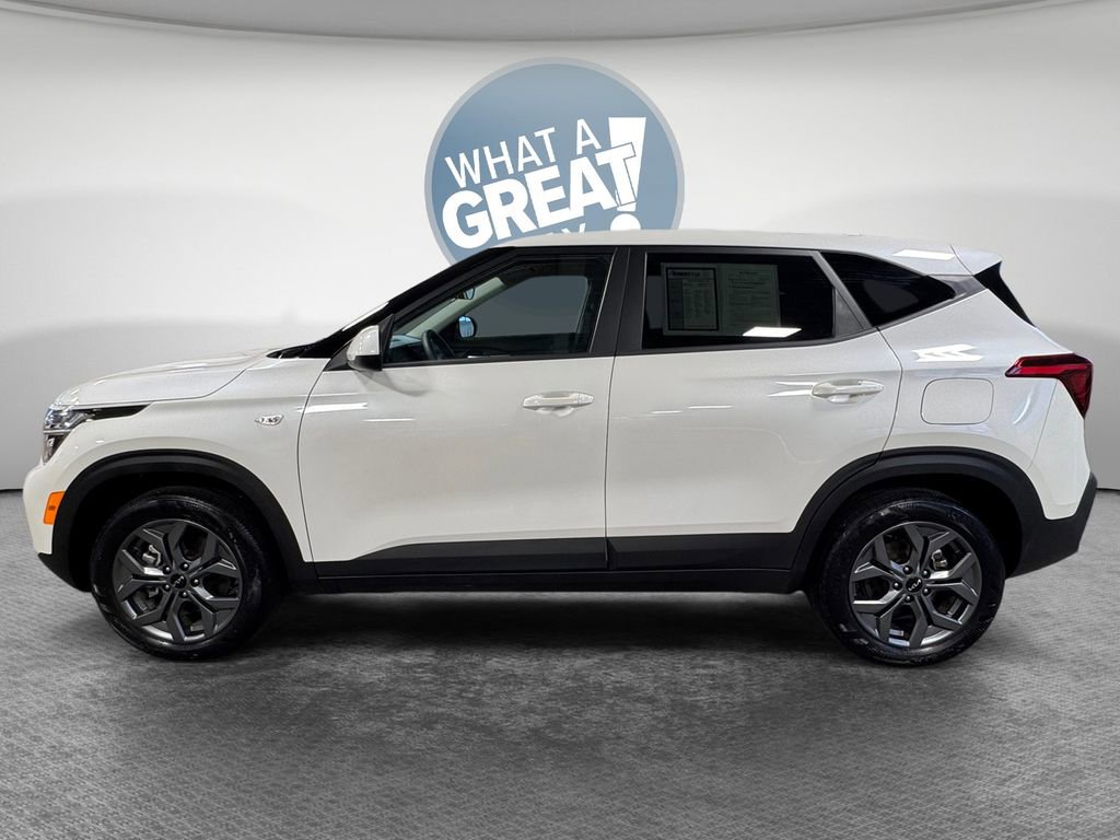 Certified 2025 Kia Seltos LX AWD/4WD image 7