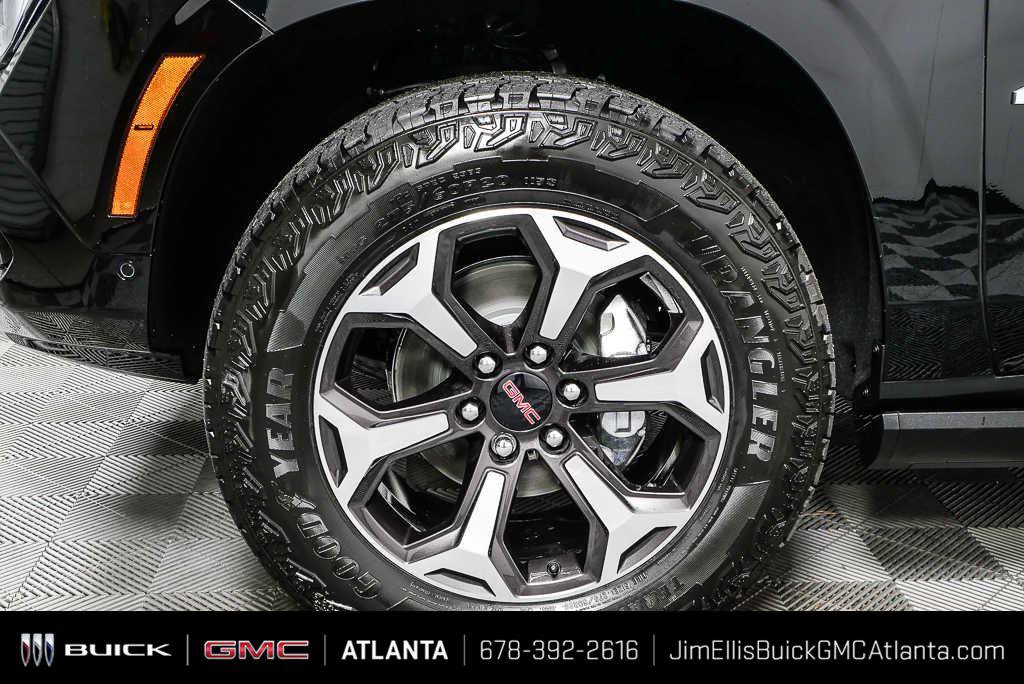 New 2026 GMC Yukon XL AT4 Ultimate AWD/4WD image 41
