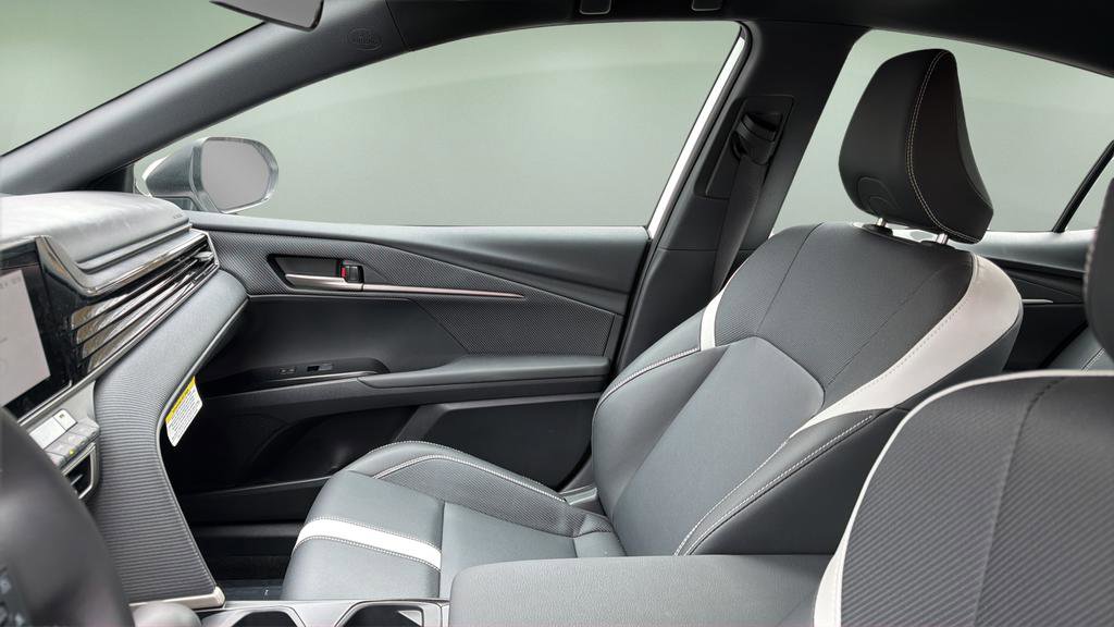 Certified 2025 Toyota Camry SE image 12