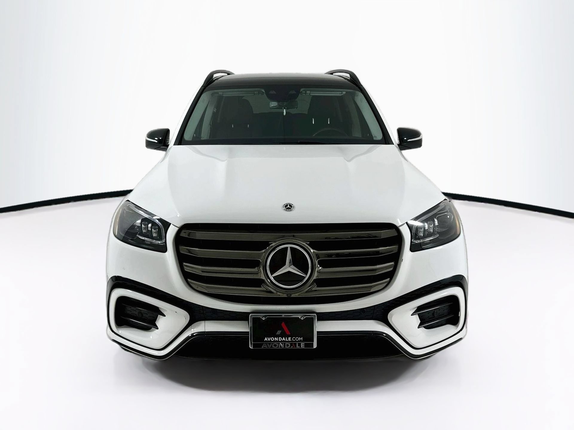 Used 2024 Mercedes-Benz GLS 450 4MATIC image 2