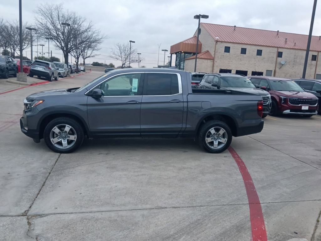 Used 2025 Honda Ridgeline RTL image 4