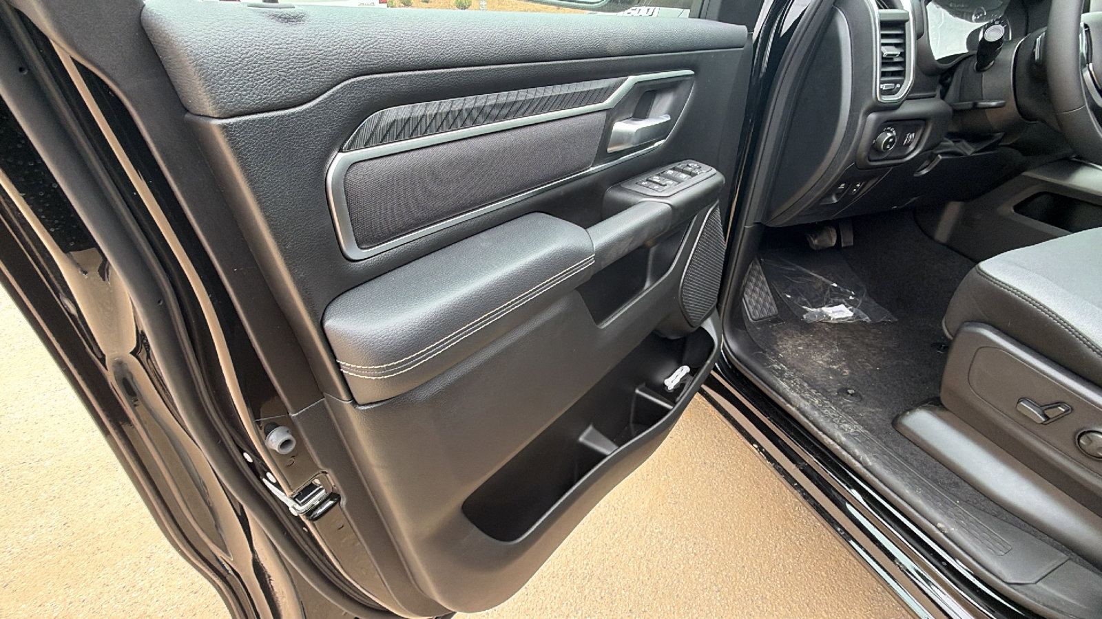 New 2026 RAM 1500 Big Horn image 14