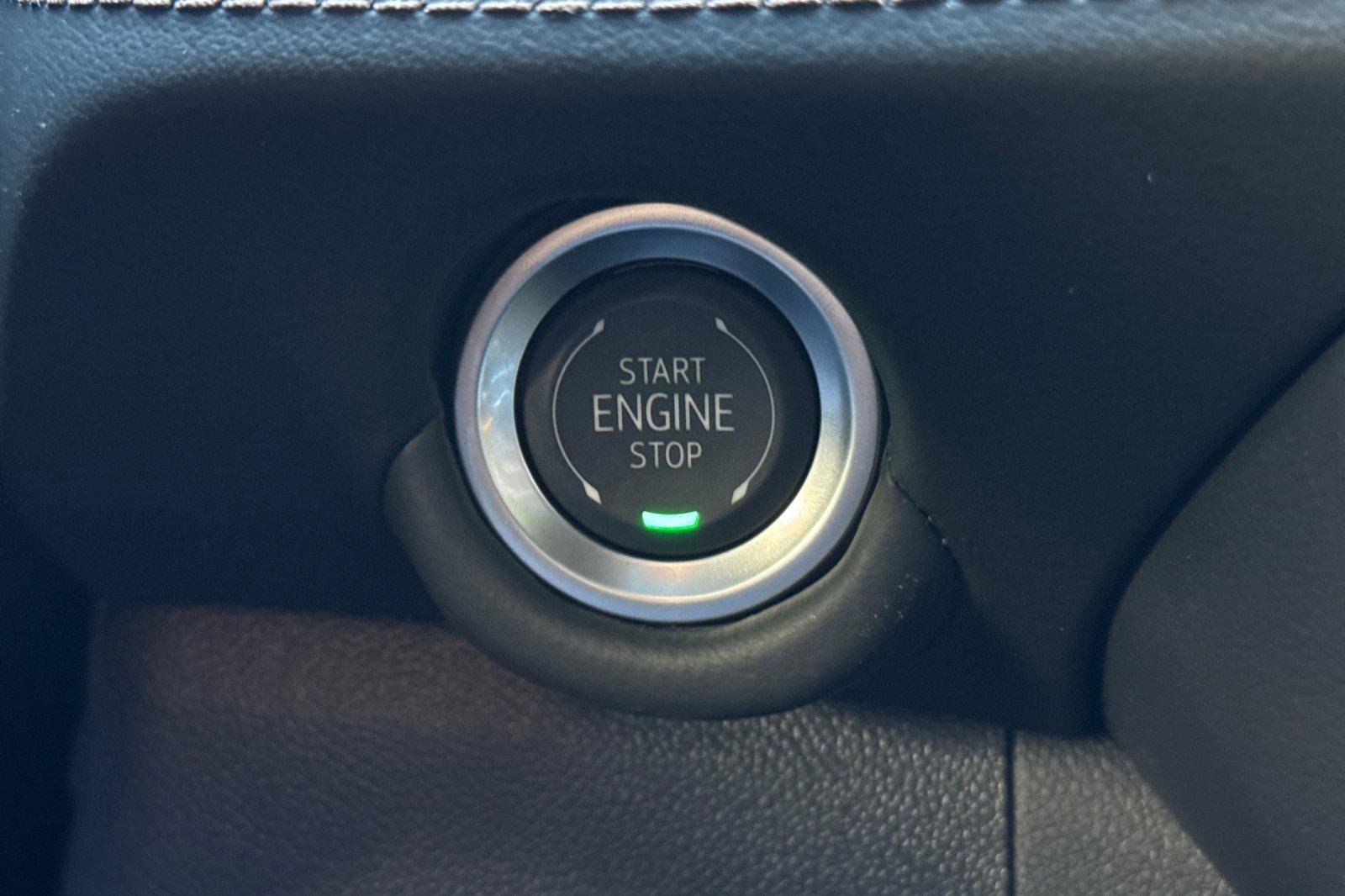 New 2025 Chevrolet Suburban High Country image 31