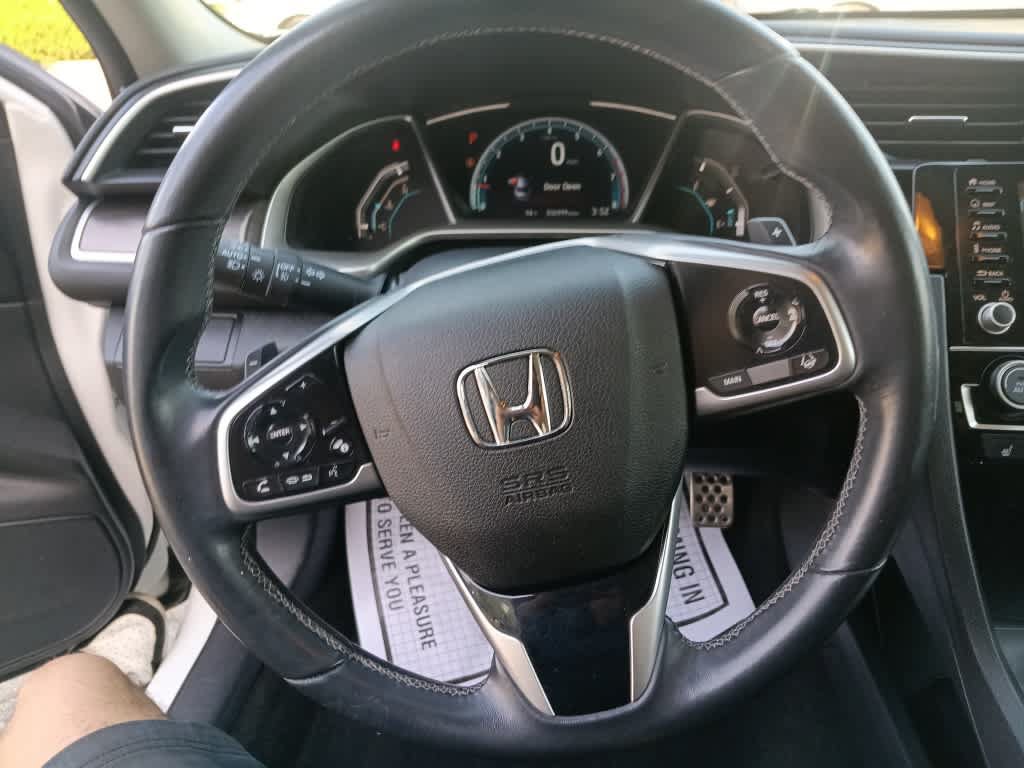 Used 2019 Honda Civic Touring image 11