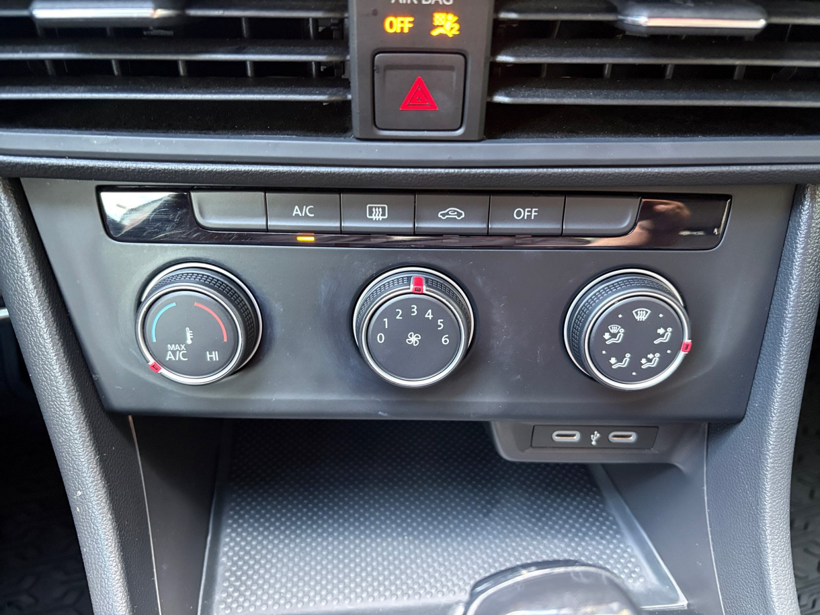 Certified 2023 Volkswagen Jetta Sport FWD image 16