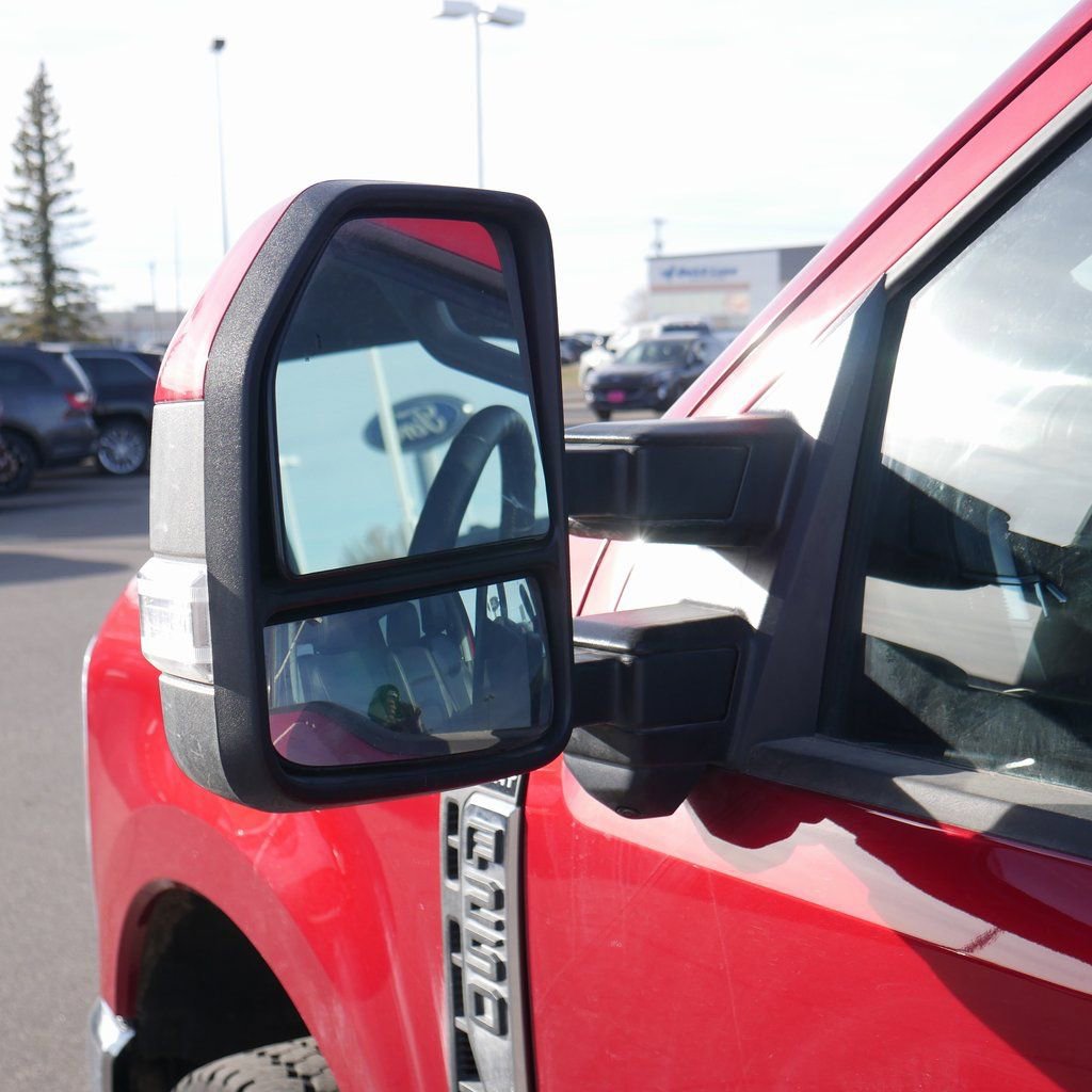 Used 2023 Ford F250 Lariat image 13