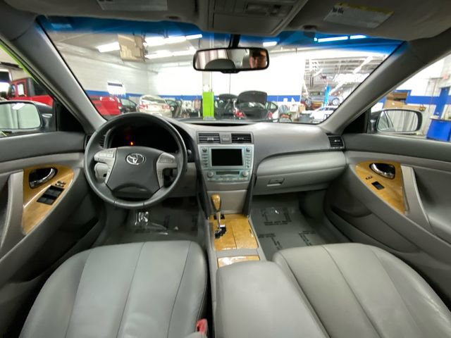 Used 2007 Toyota Camry XLE FWD image 29