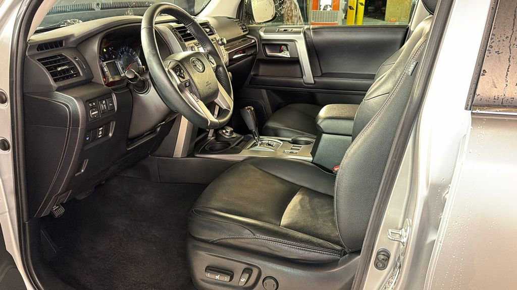 Used 2018 Toyota 4Runner Limited image 20
