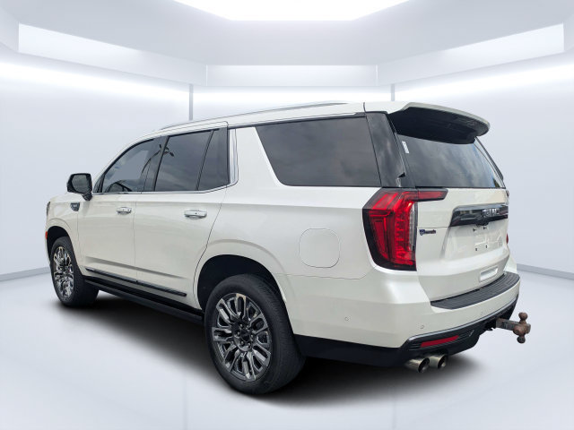 Used 2023 GMC Yukon Denali Ultimate AWD/4WD image 5