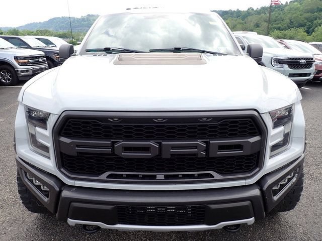 Used 2017 Ford F150 Raptor w/ Equipment Group 801A Mid AWD/4WD image 9