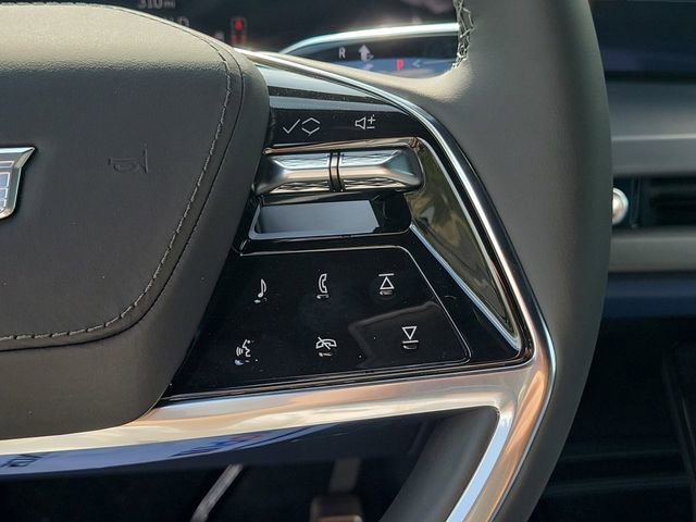 New 2026 Cadillac Vistiq Premium Luxury w/ LPO, Floor Liner Package image 11