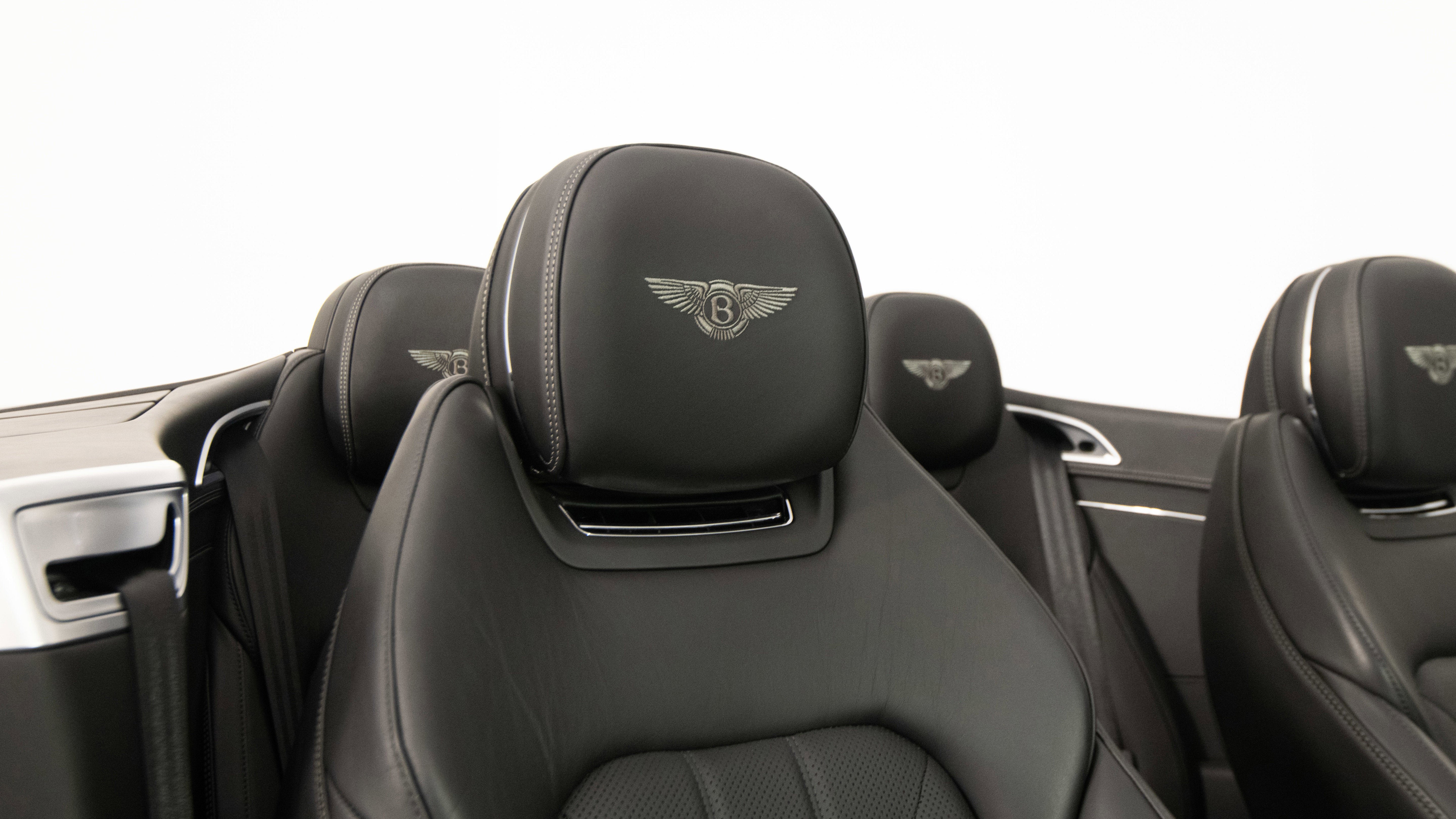 Used 2020 Bentley Continental GT image 26