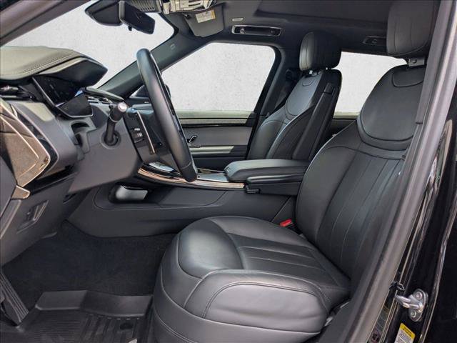 Used 2024 Land Rover Range Rover Sport SE AWD/4WD image 17