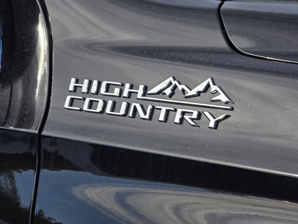 Used 2022 Chevrolet Tahoe High Country image 10