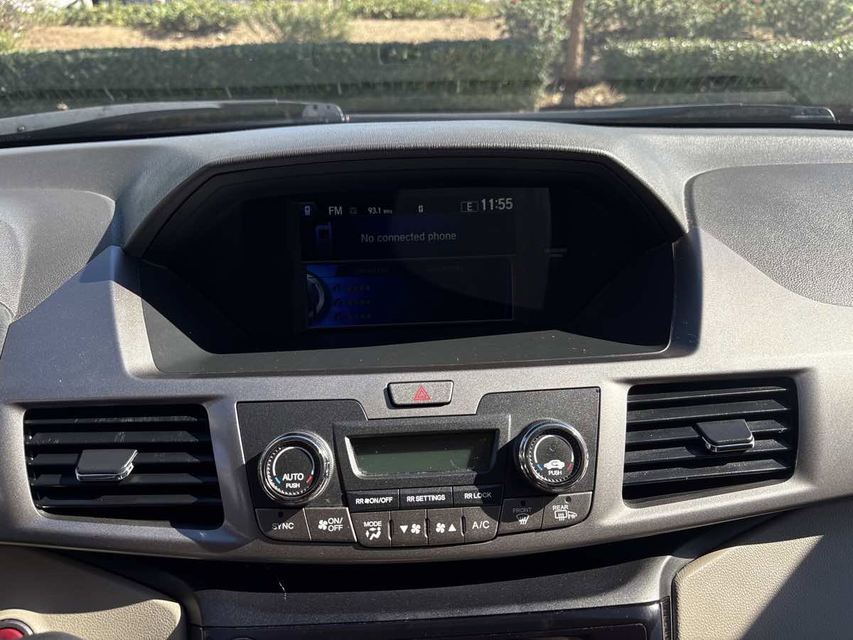 Used 2016 Honda Odyssey EX image 28
