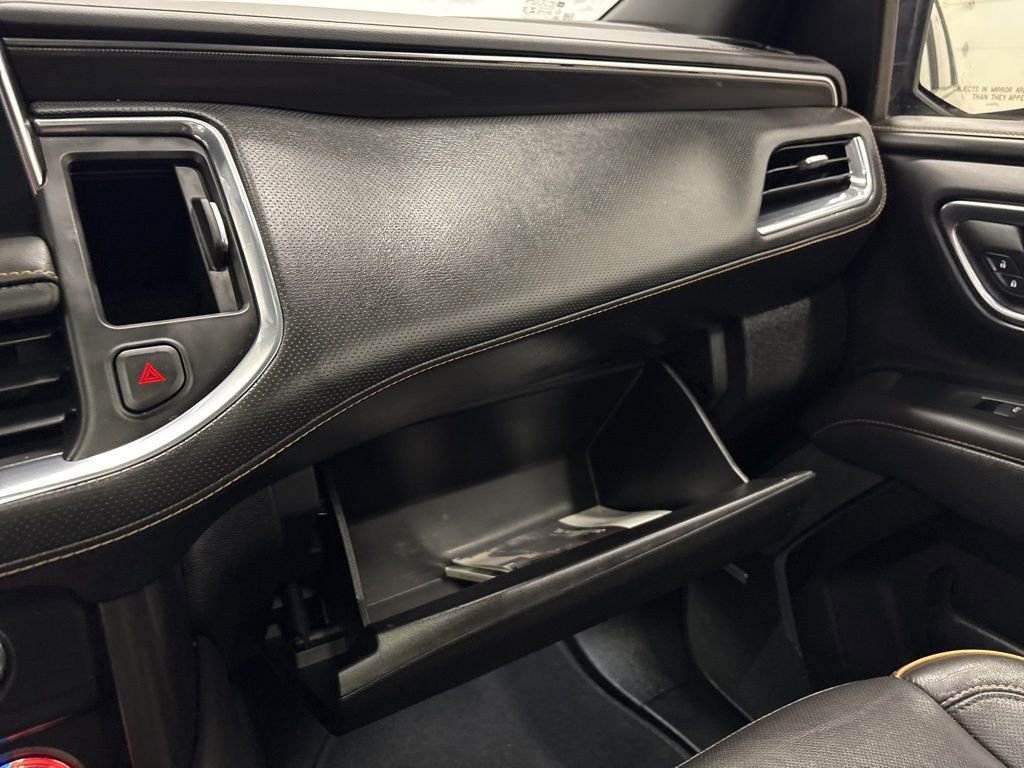 Used 2023 GMC Yukon XL AT4 w/ Technology Package image 25