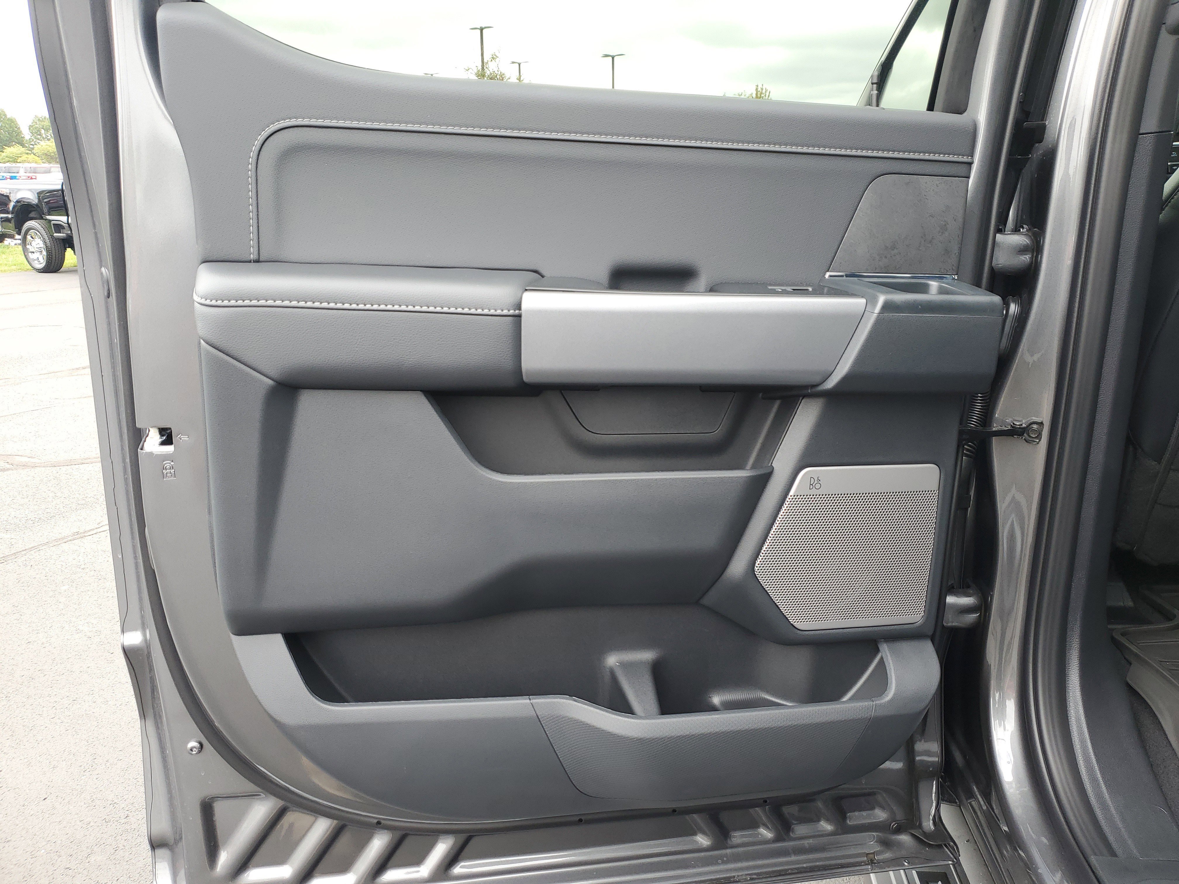 New 2025 Ford F150 XLT w/ Equipment Group 303A High image 8