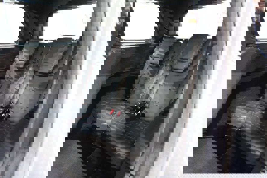 Used 2018 Mercedes-Benz GLS 550 4MATIC image 25