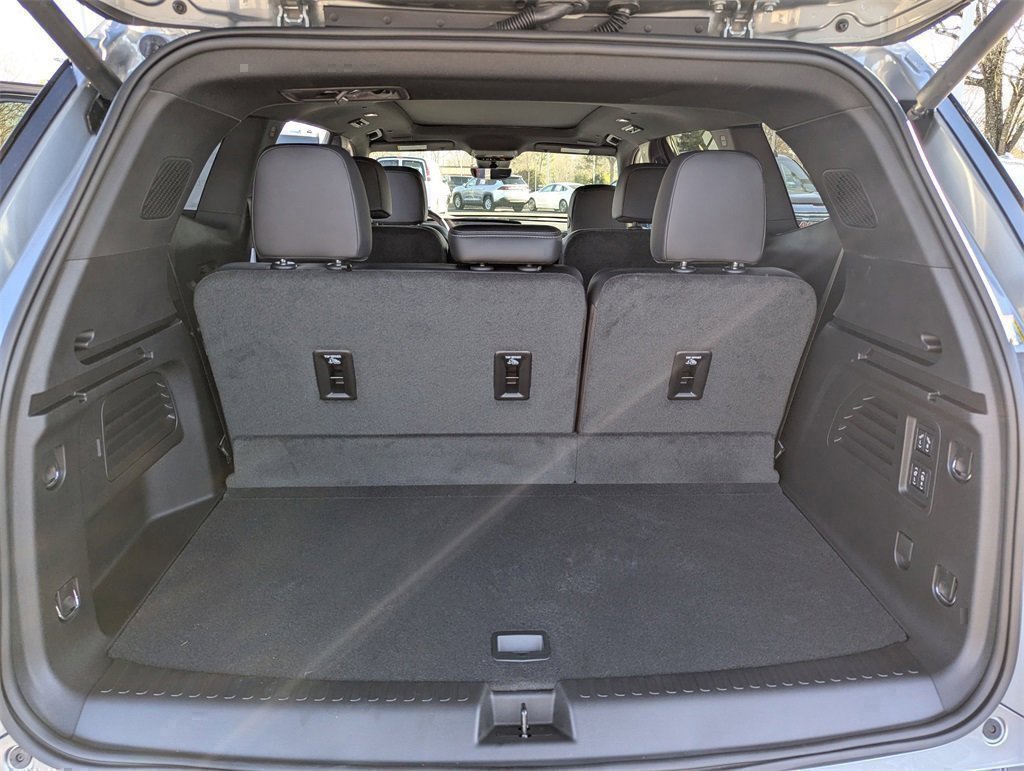 New 2026 Buick Enclave Avenir w/ Super Cruise Package image 14