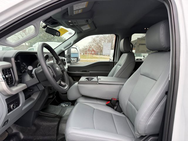 New 2026 Ford F350 XL w/ XL Chrome Package image 17