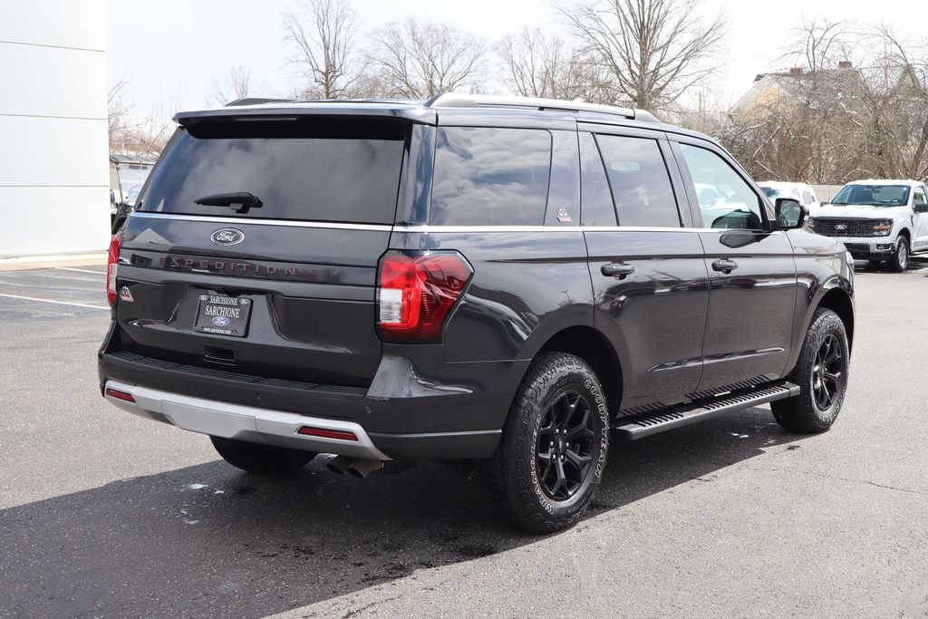 Used 2024 Ford Expedition Timberline AWD/4WD image 3