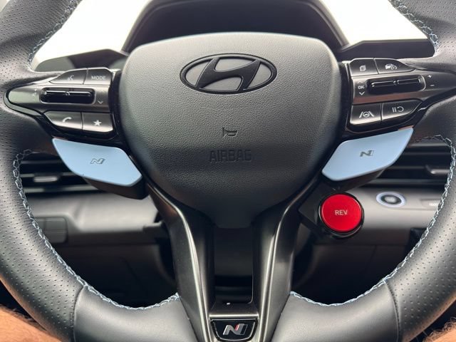 Used 2025 Hyundai Elantra N FWD image 13