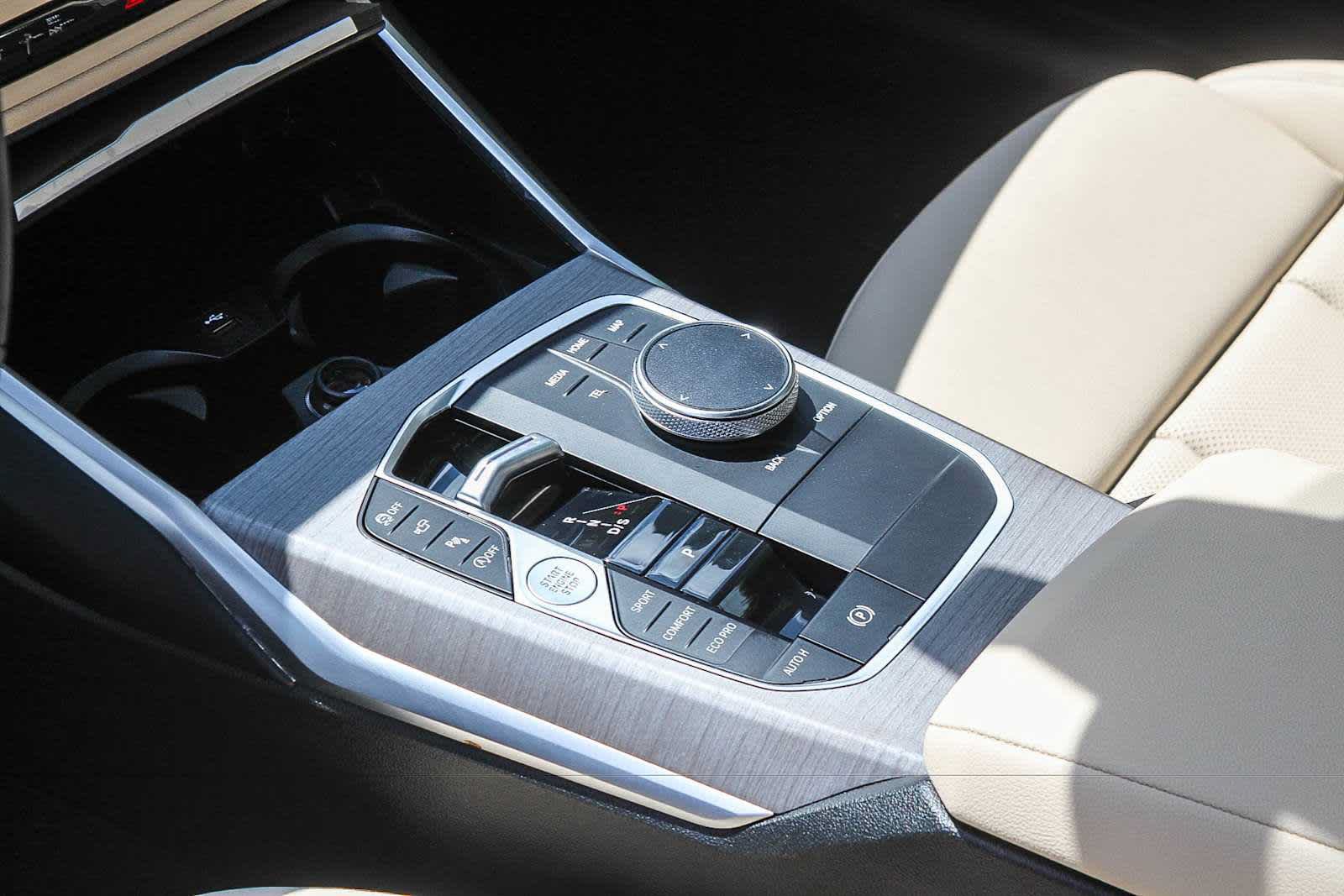 Used 2026 BMW 330i Sedan RWD image 18