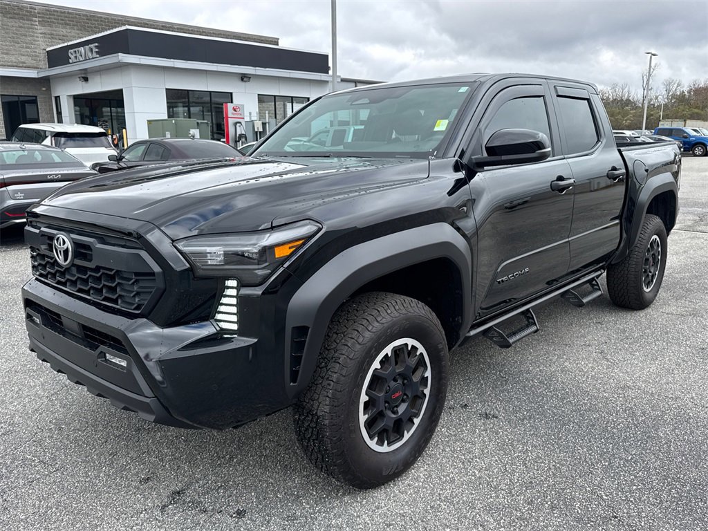 Used 2024 Toyota Tacoma TRD Off-Road image 7