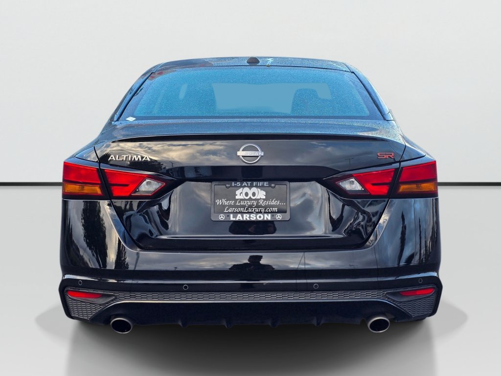 Used 2025 Nissan Altima 2.5 SR FWD image 4