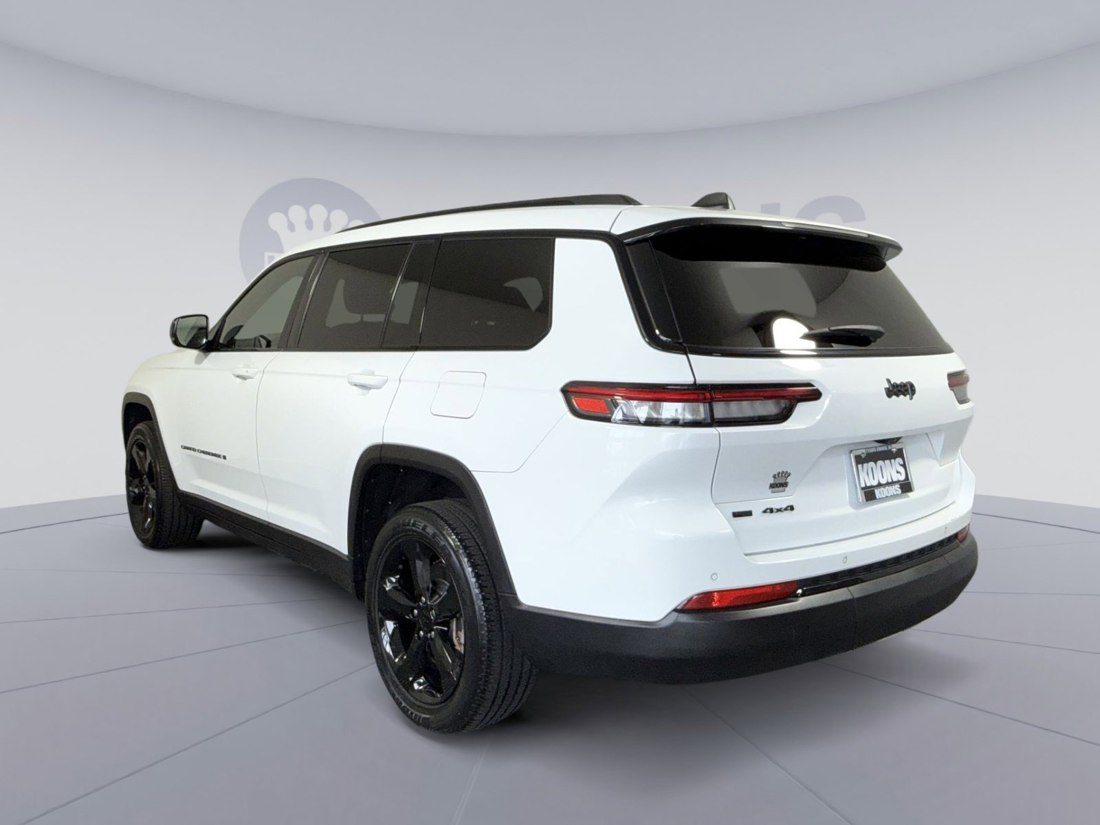 Used 2023 Jeep Grand Cherokee L Laredo AWD/4WD image 4