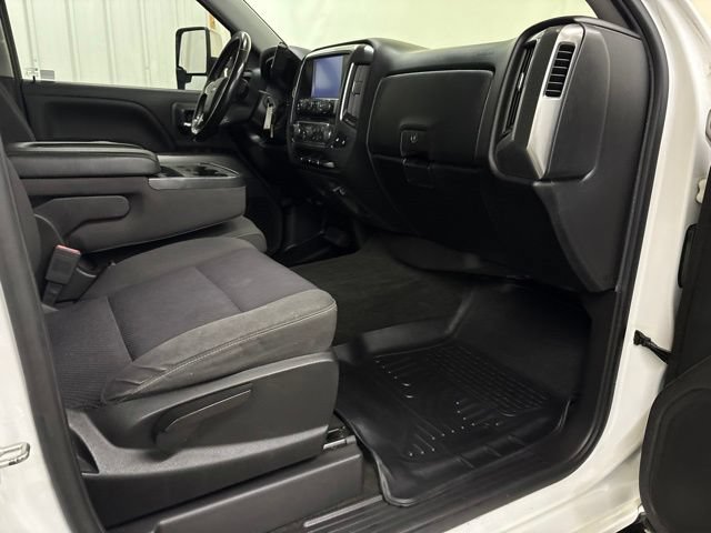 Used 2018 Chevrolet Silverado 1500 LT w/ True North Edition AWD/4WD image 21