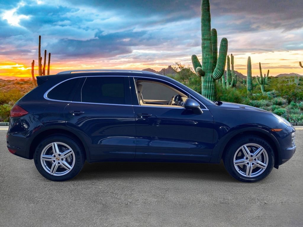 Used 2014 Porsche Cayenne S AWD/4WD image 2