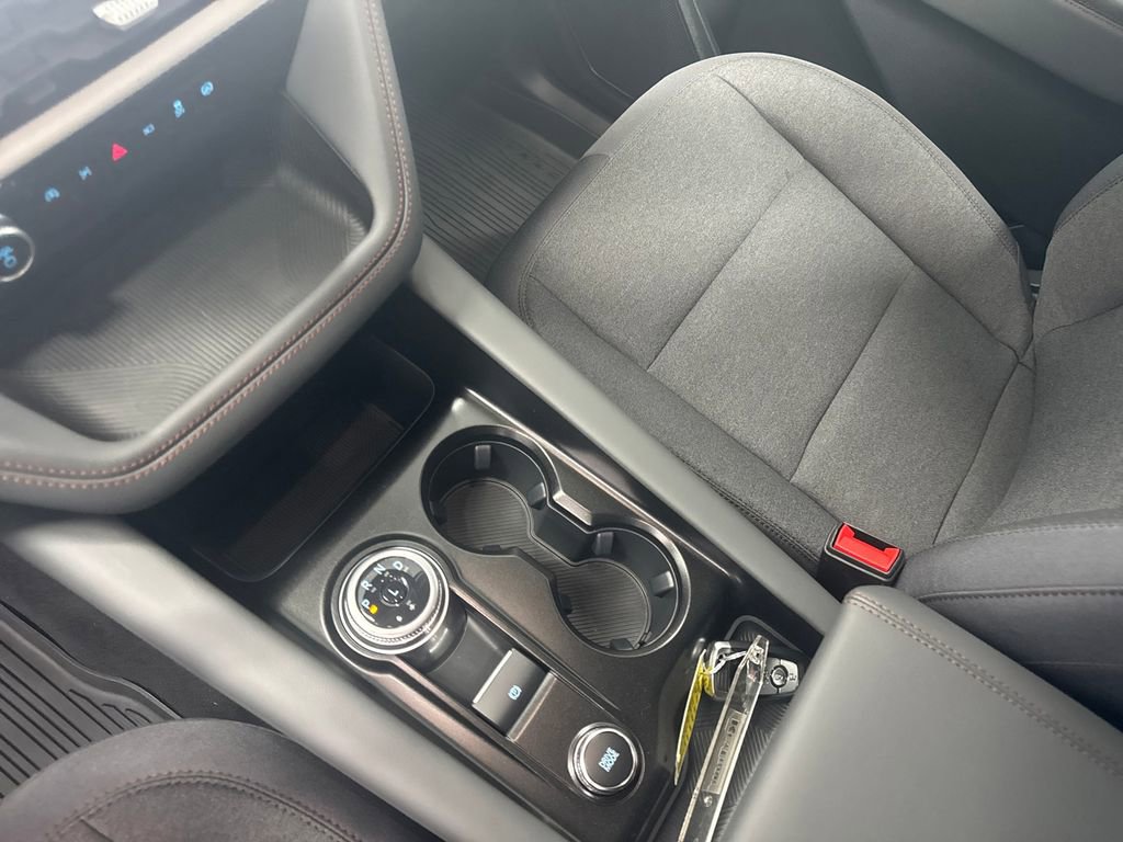 New 2026 Ford Explorer Active AWD/4WD image 24