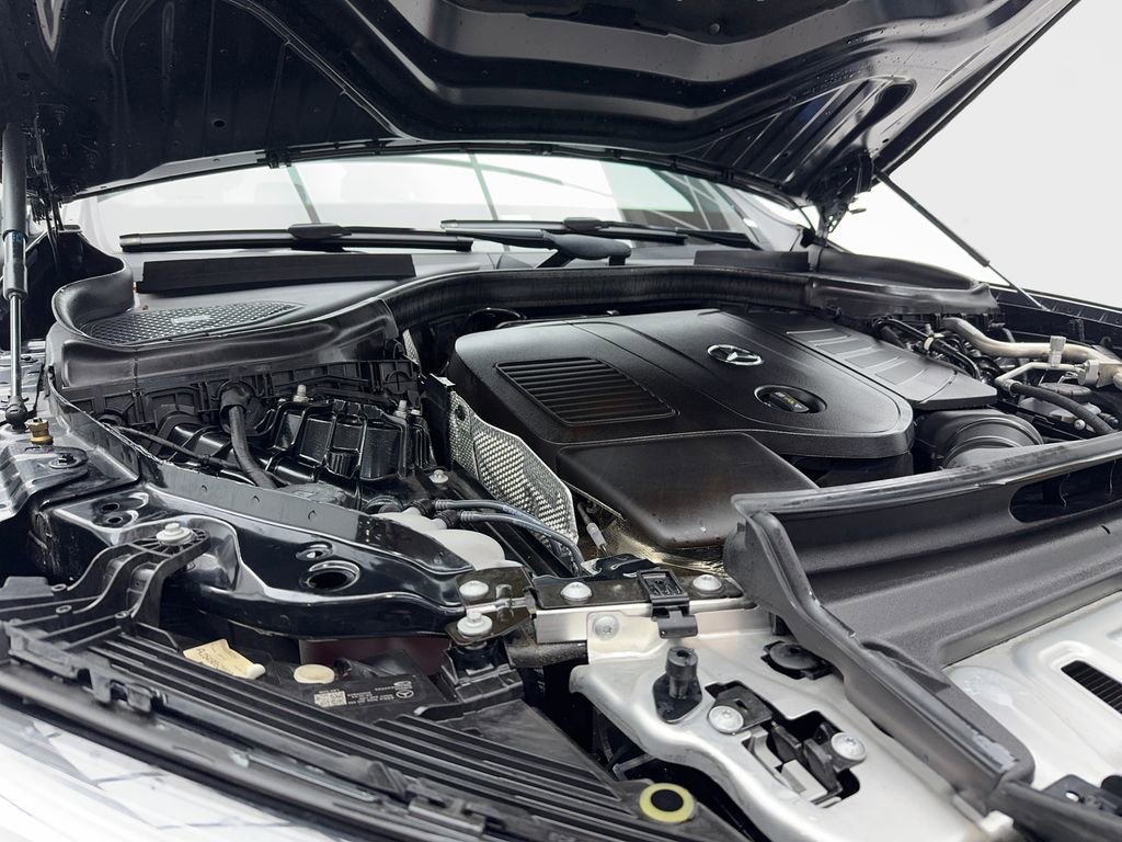 Used 2024 Mercedes-Benz GLC 300 image 12