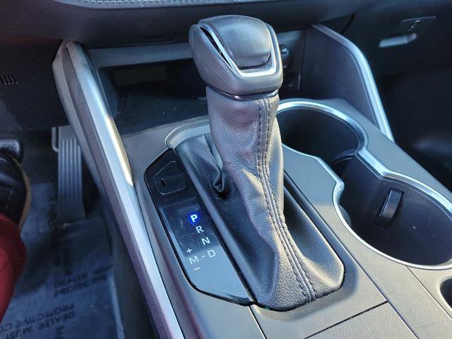 Used 2022 Toyota Highlander XLE image 15