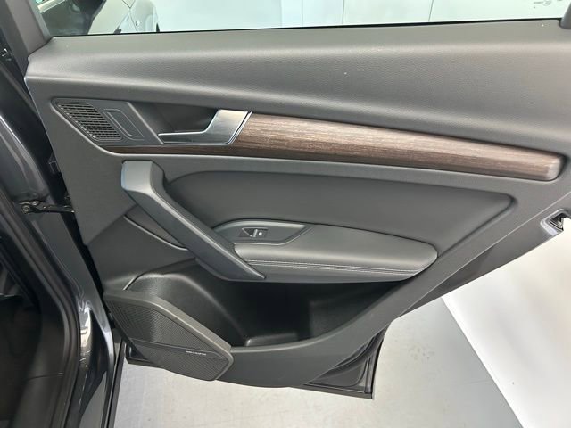 Used 2024 Audi Q5 2.0T Premium Plus image 29