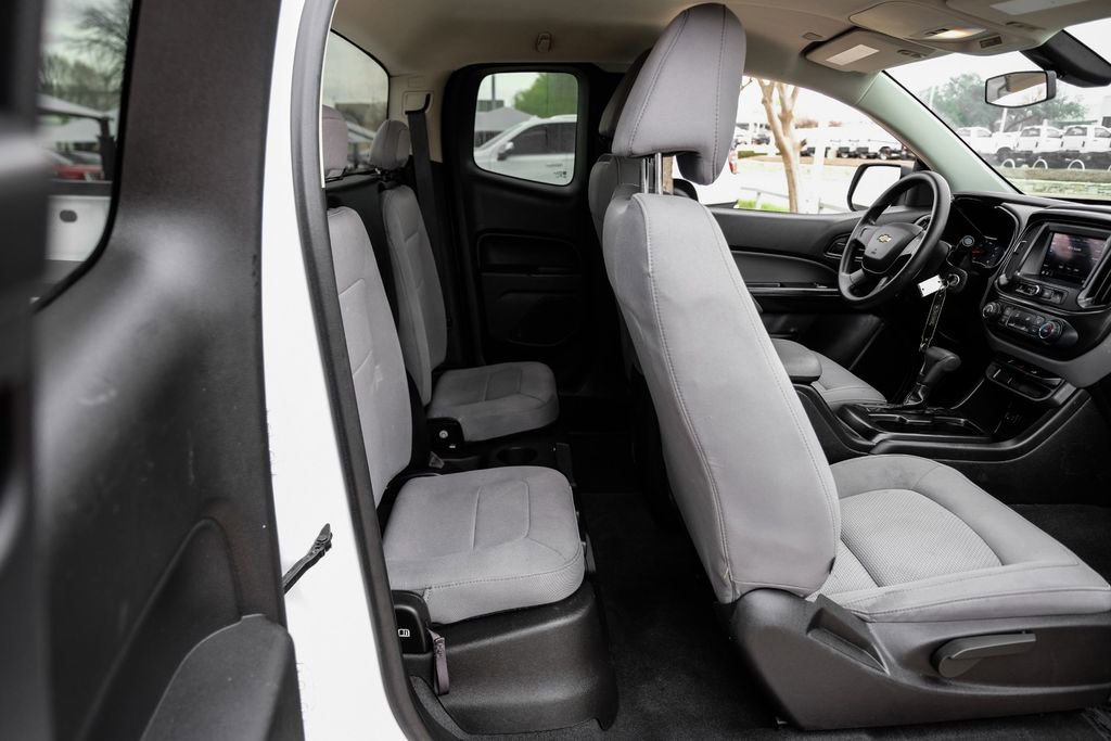 Used 2021 Chevrolet Colorado W/T image 33