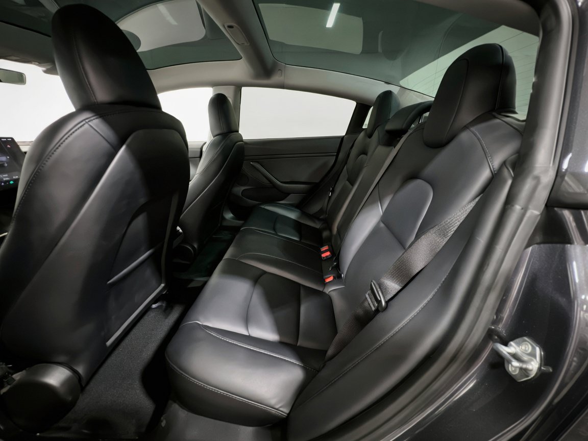 Used 2023 Tesla Model 3 Standard Range RWD image 17