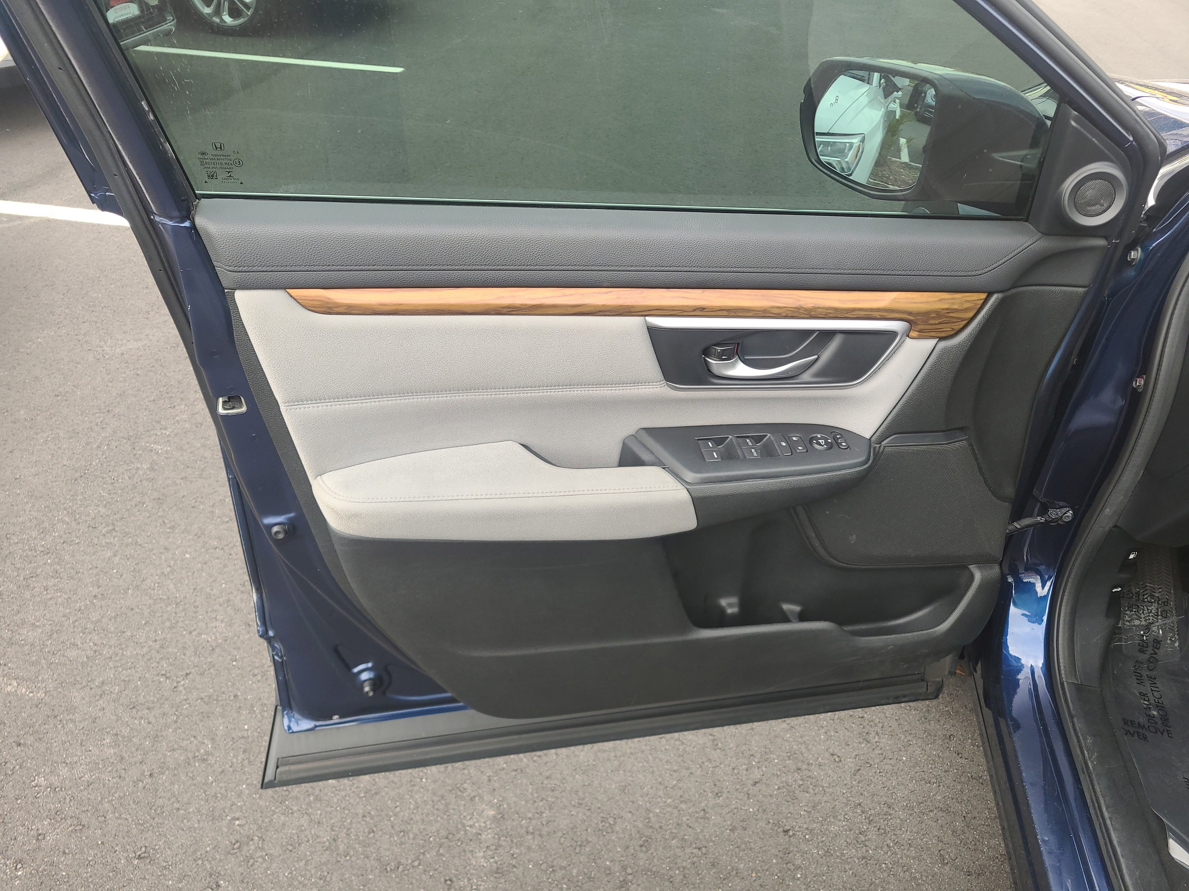 Used 2017 Honda CR-V EX image 15