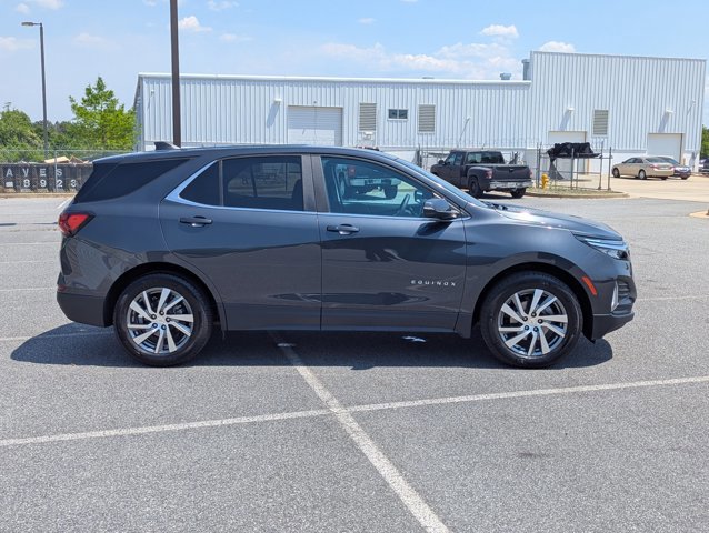 Used 2023 Chevrolet Equinox LT image 4