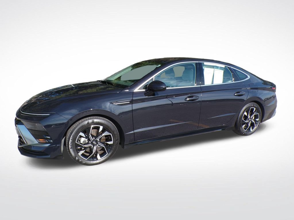 Used 2025 Hyundai Sonata SEL AWD/4WD image 3