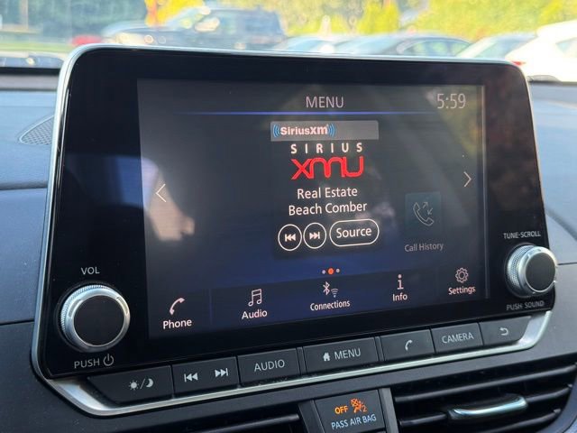 Used 2023 Nissan Altima 2.5 SR image 27