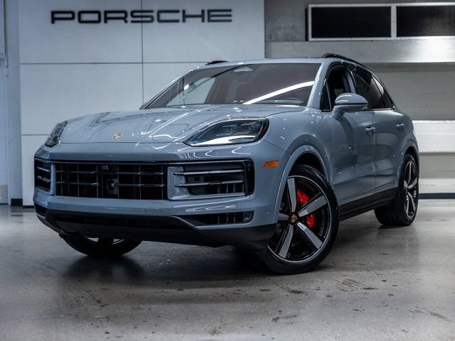 New 2026 Porsche Cayenne S AWD/4WD image 1