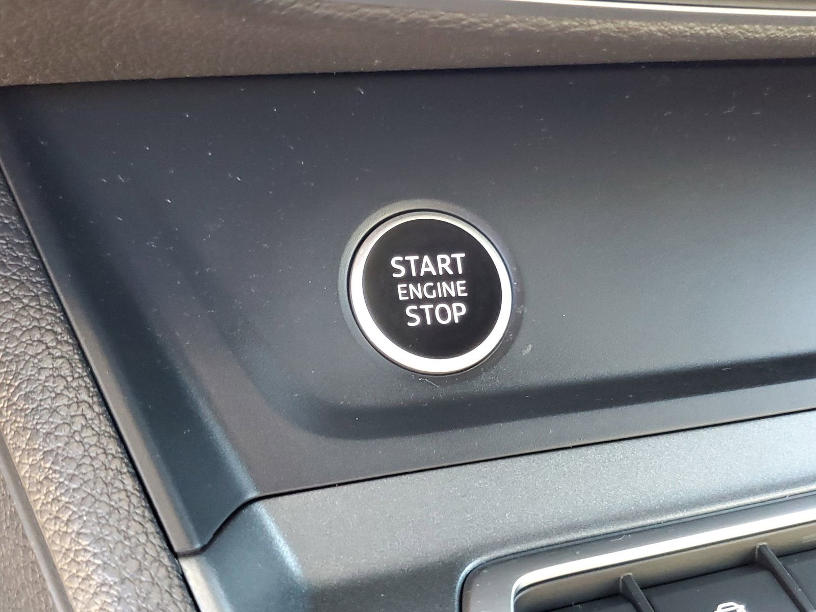 Used 2025 Audi Q3 2.0T Premium w/ Convenience Package image 33